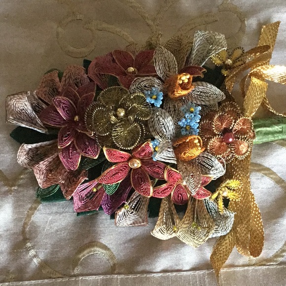 Handmade Filigree Flower Arrangement - Picture 2 of 4